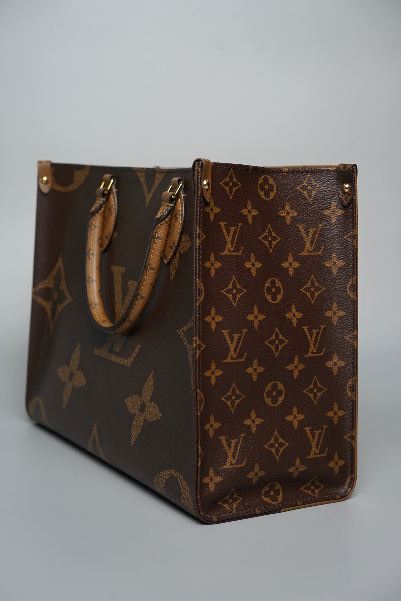 Louis Vuitton On The Go MM