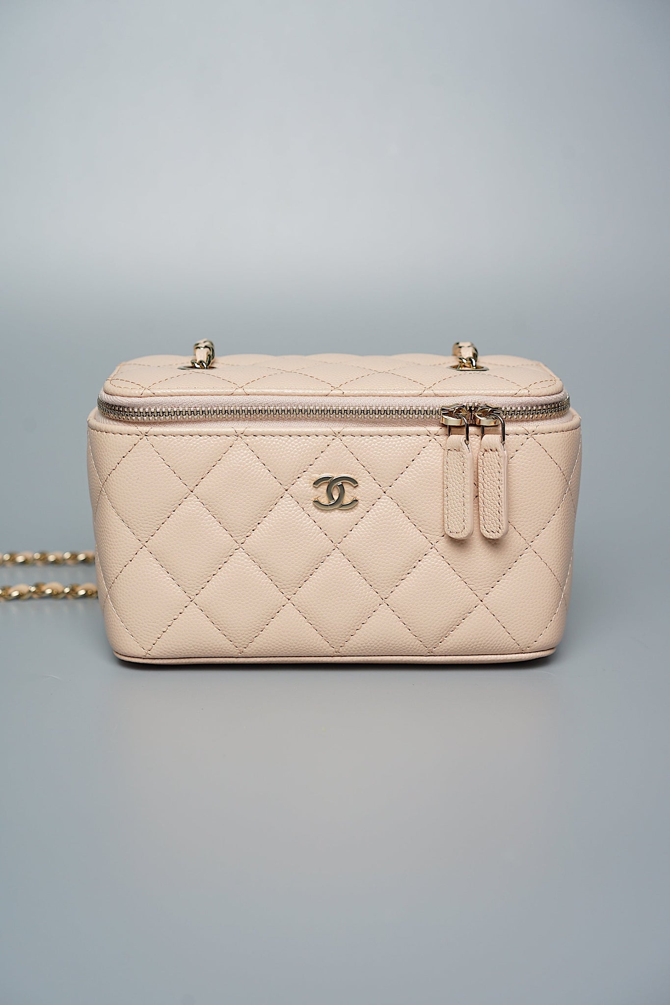 Chanel Long Vanity in Beige Caviar (Brand new)