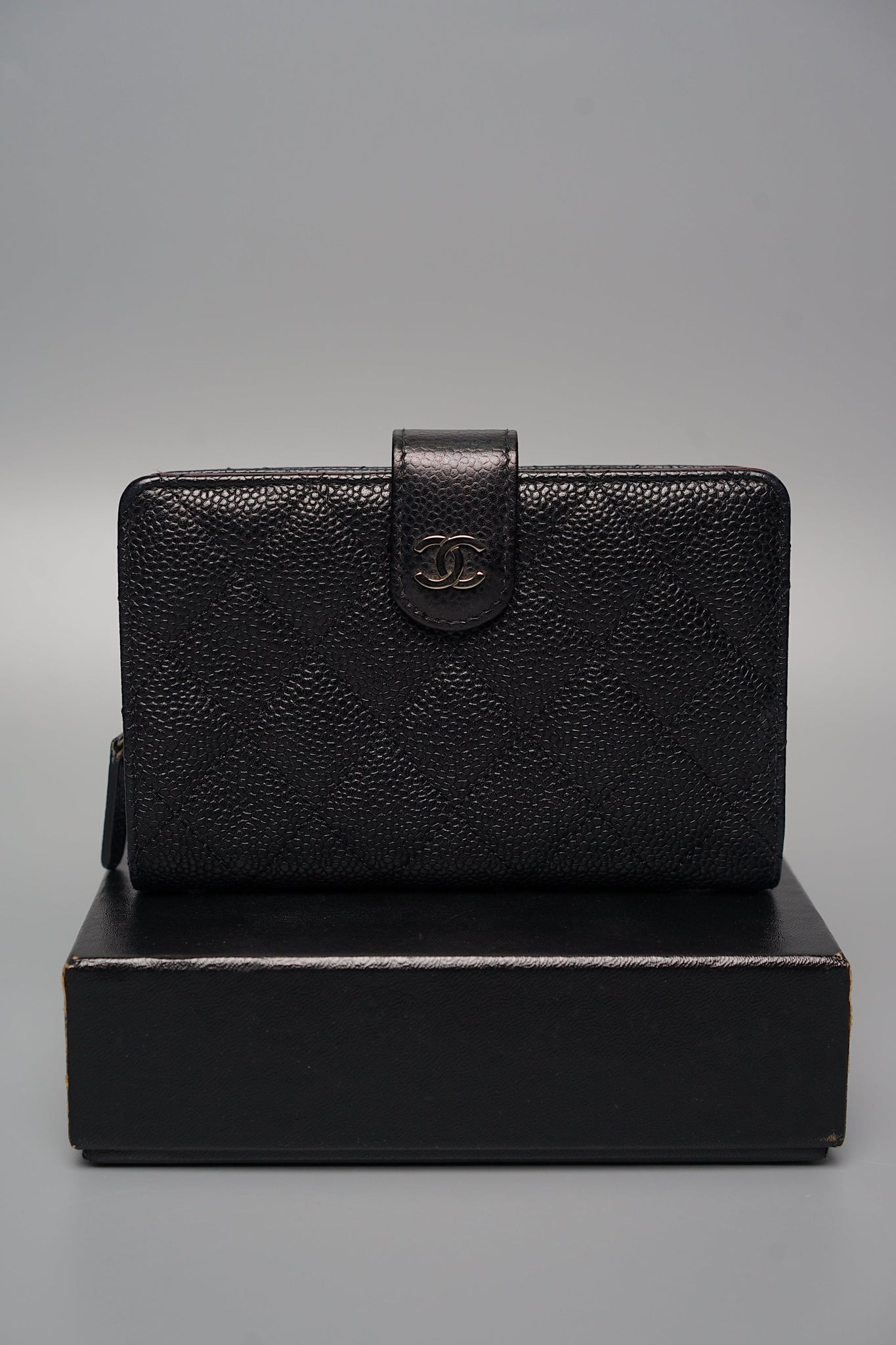 Chanel Timeless Compact Wallet in Black Caviar Shw