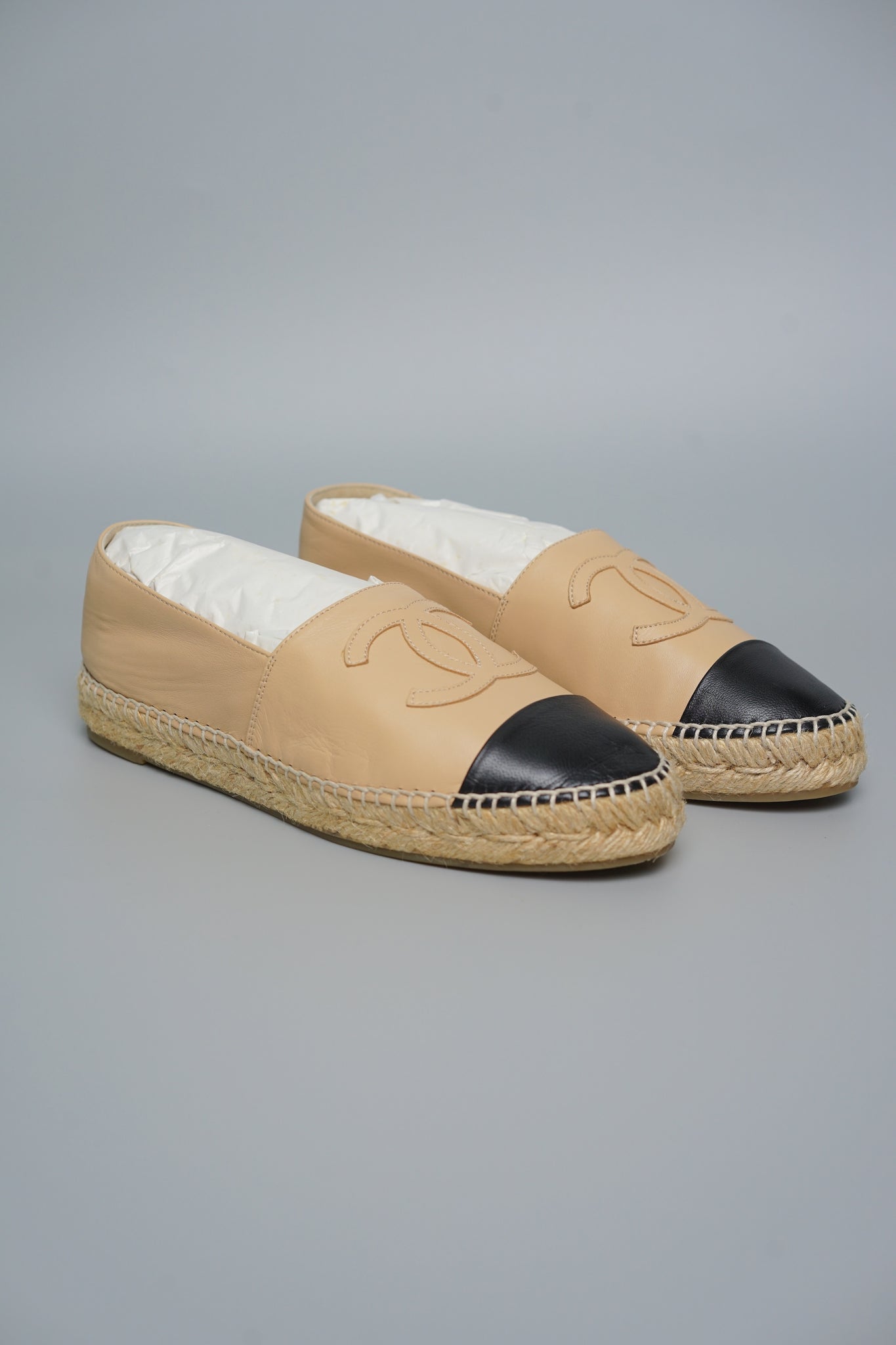 Chanel Espadrilles Lambskin in Beige/Black Size 38 (Brand New)