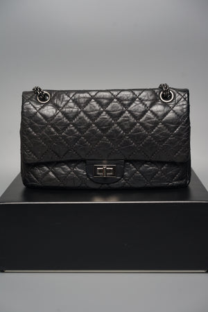 Chanel 2.55 Reissue Double Flap in black Shw