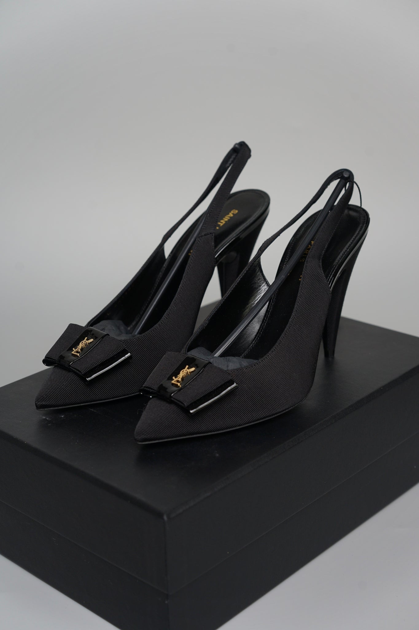 Saint Laurent Slingback Pumps in Black Size 39 (Brand New)