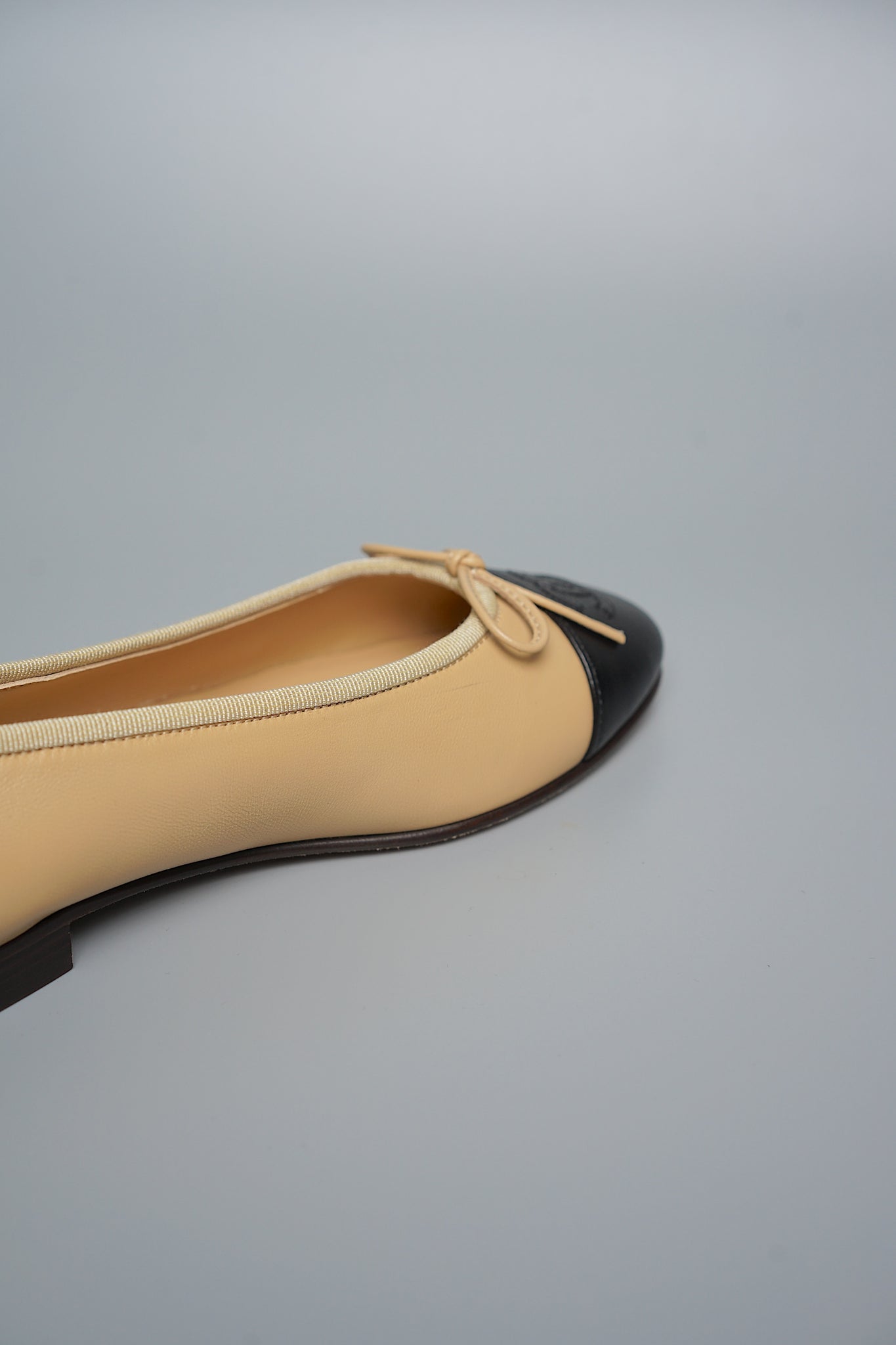 Chanel Classic Ballerina Pumps in Beige Black Lambskin Size 36C