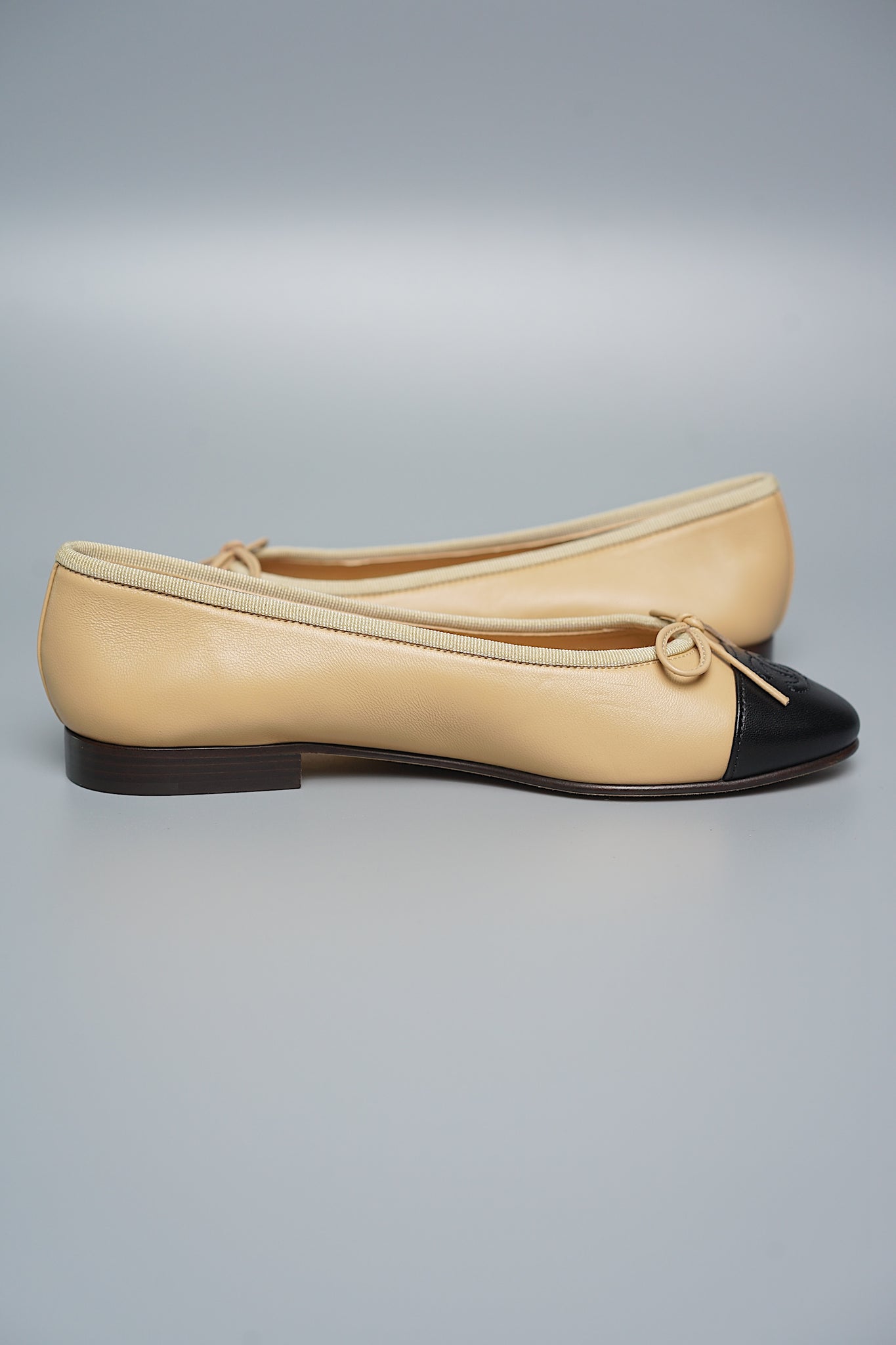 Chanel Classic Ballerina Pumps in Beige Black Lambskin Size 36C