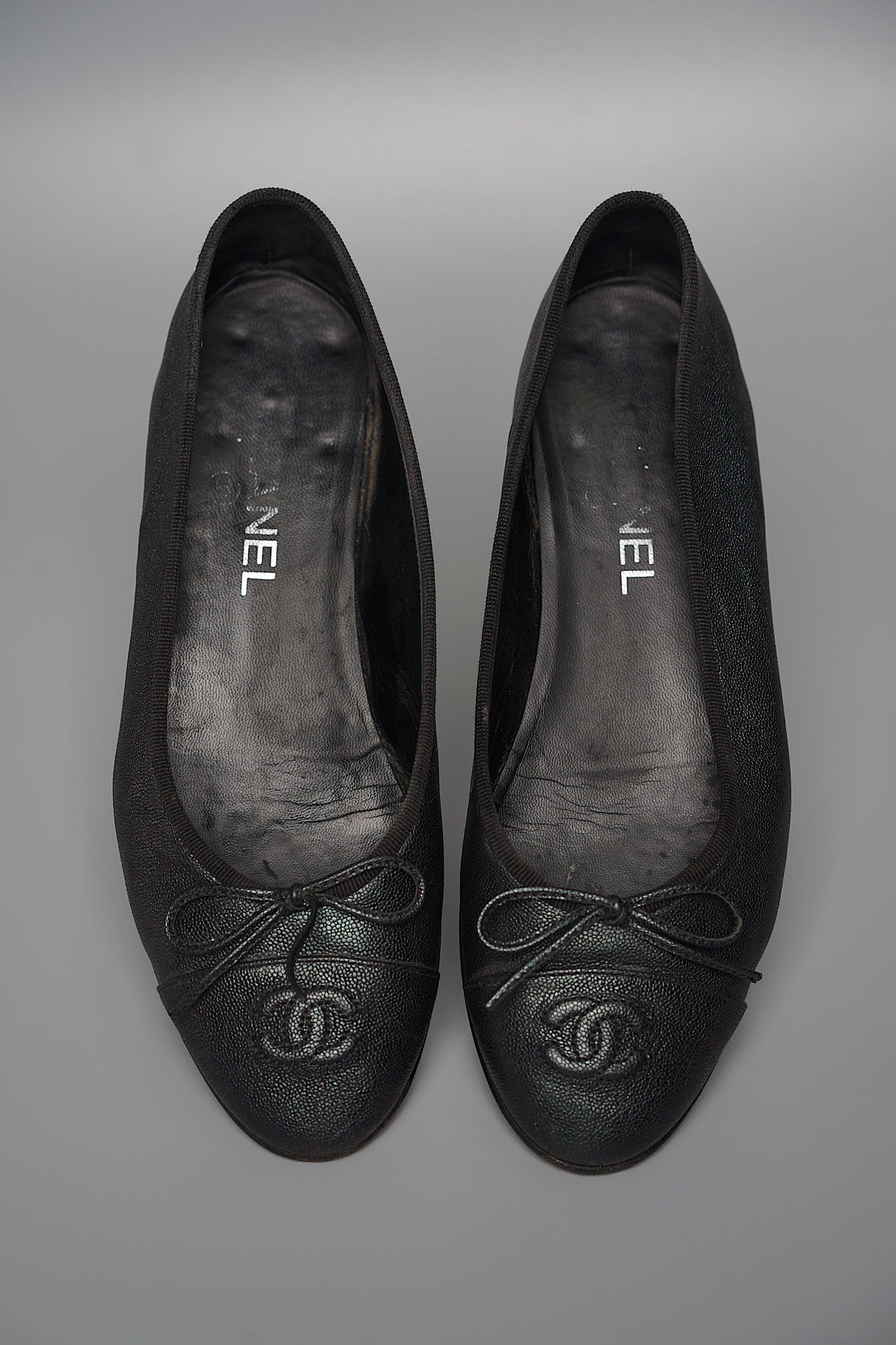 Chanel Pumps in Black, Size 38.5