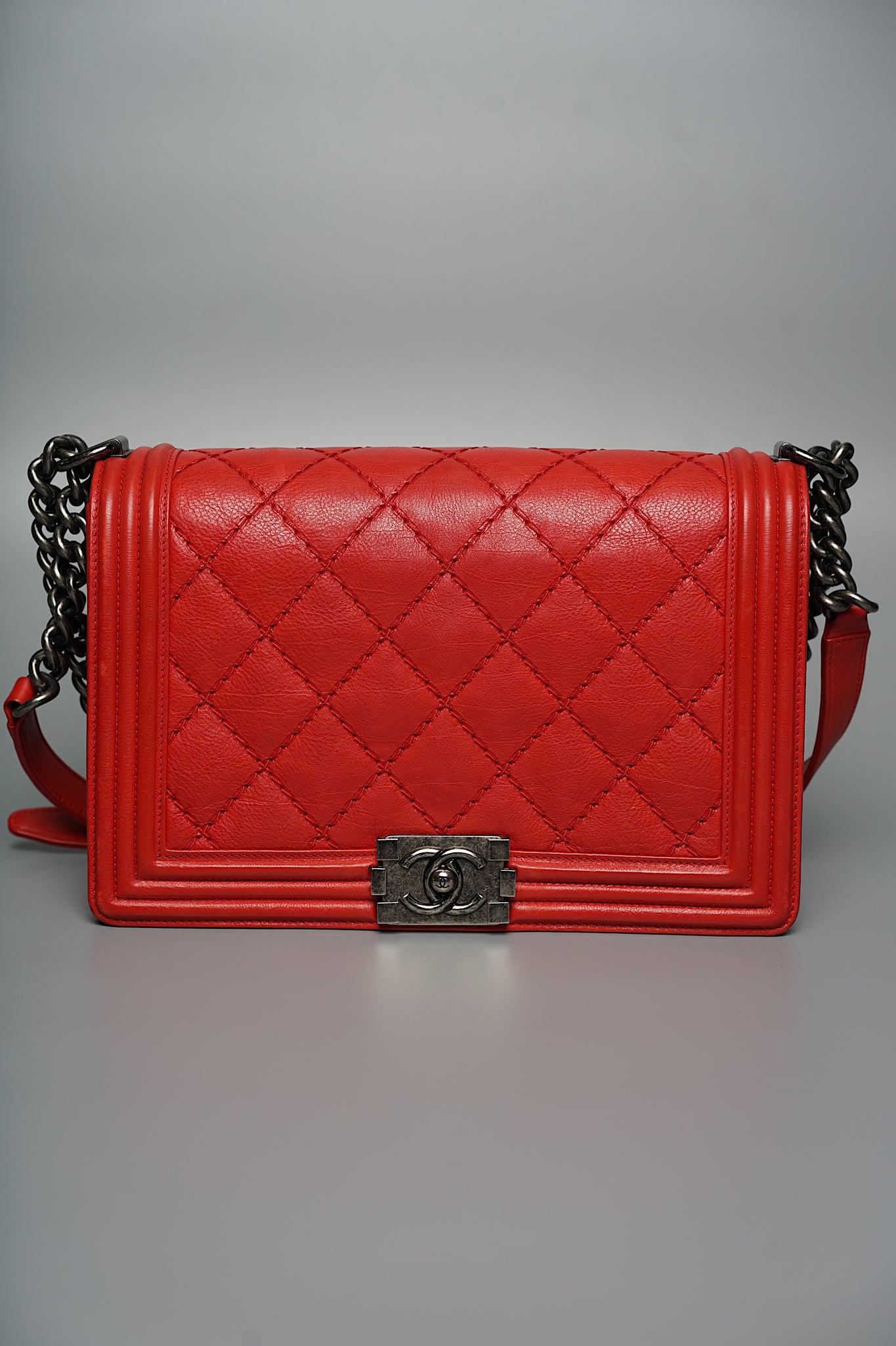 Chanel Le Boy Medium in Red Ruthenium