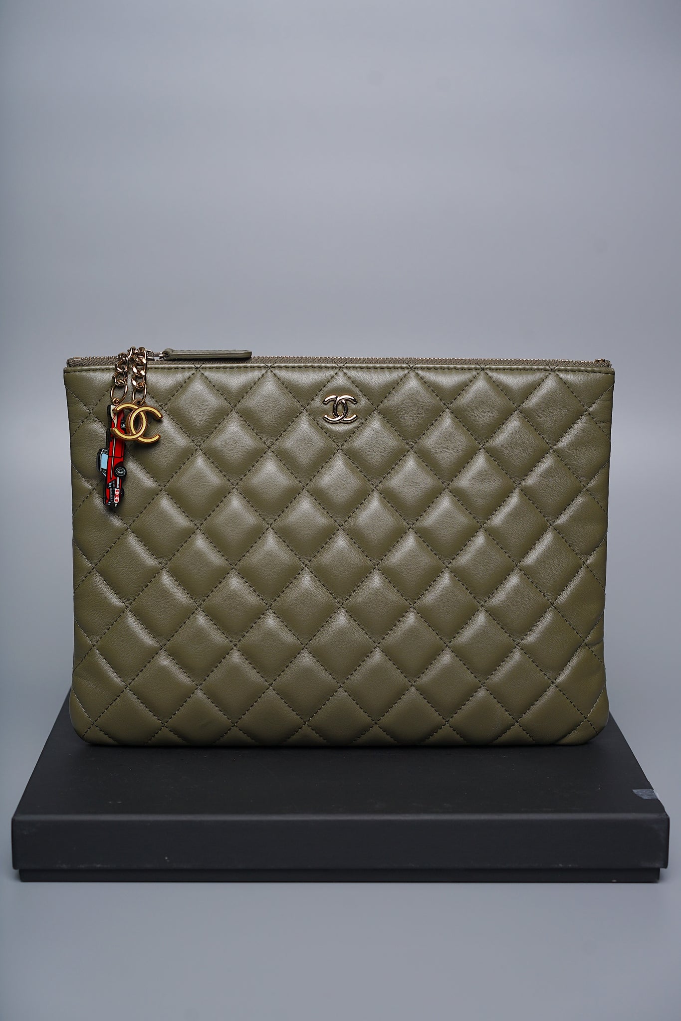 Chanel O' Case Clutch in Khaki Lambskin Ghw