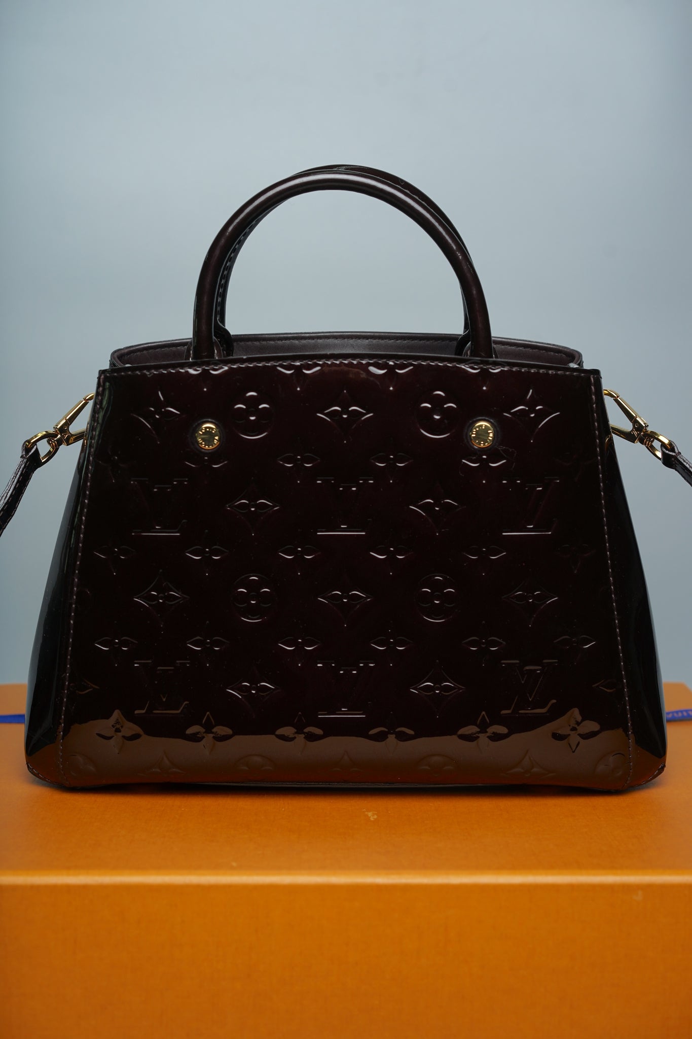 Louis Vuitton Montaigne MM Vernis Monogram Bag in Bordeaux Ghw