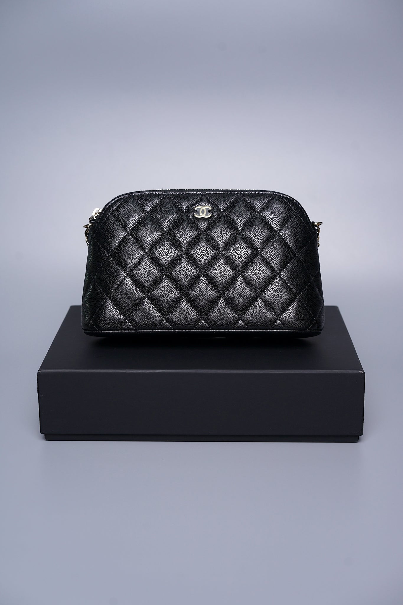 Chanel Clutch On Chain Black Caviar Lghw (Brand New)