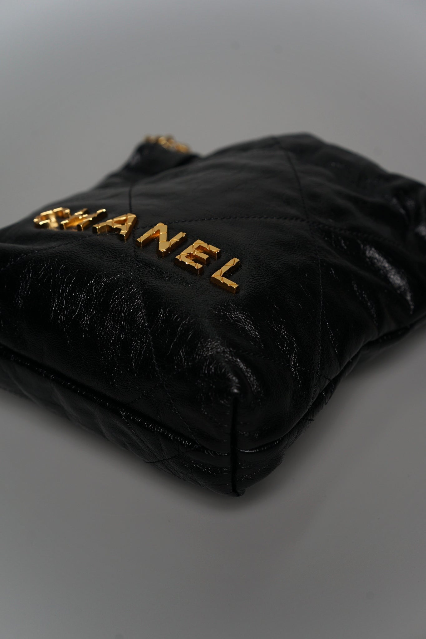 Chanel 22 Mini with Pearl in Black Shiny Crumpled Calfskin Ghw