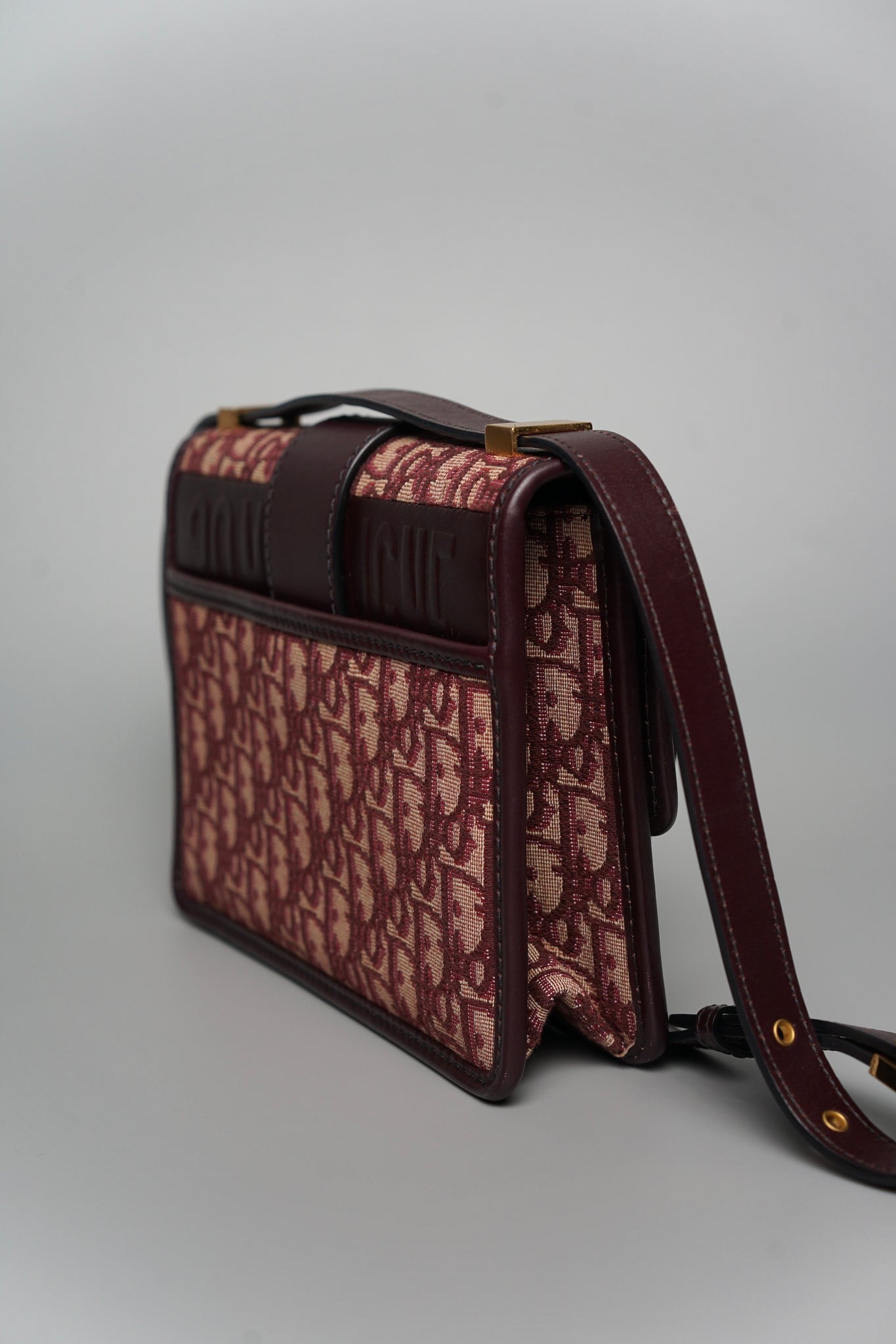 Dior 30 Montaigne in Red Oblique Jacquard Ghw