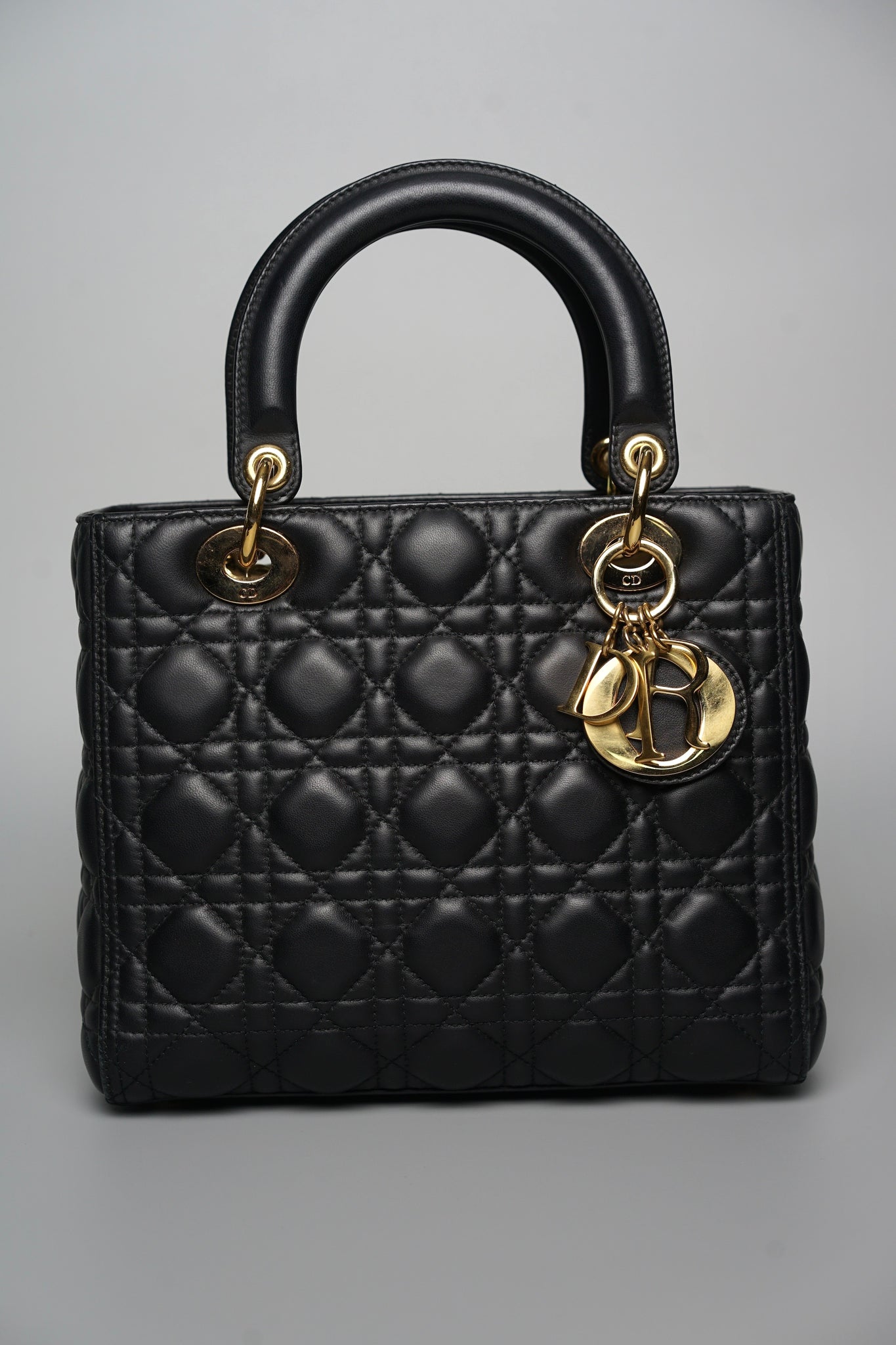 Lady Dior Medium in Black Ghw
