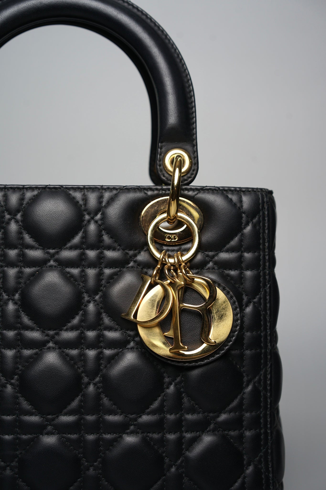 Lady Dior Medium in Black Ghw
