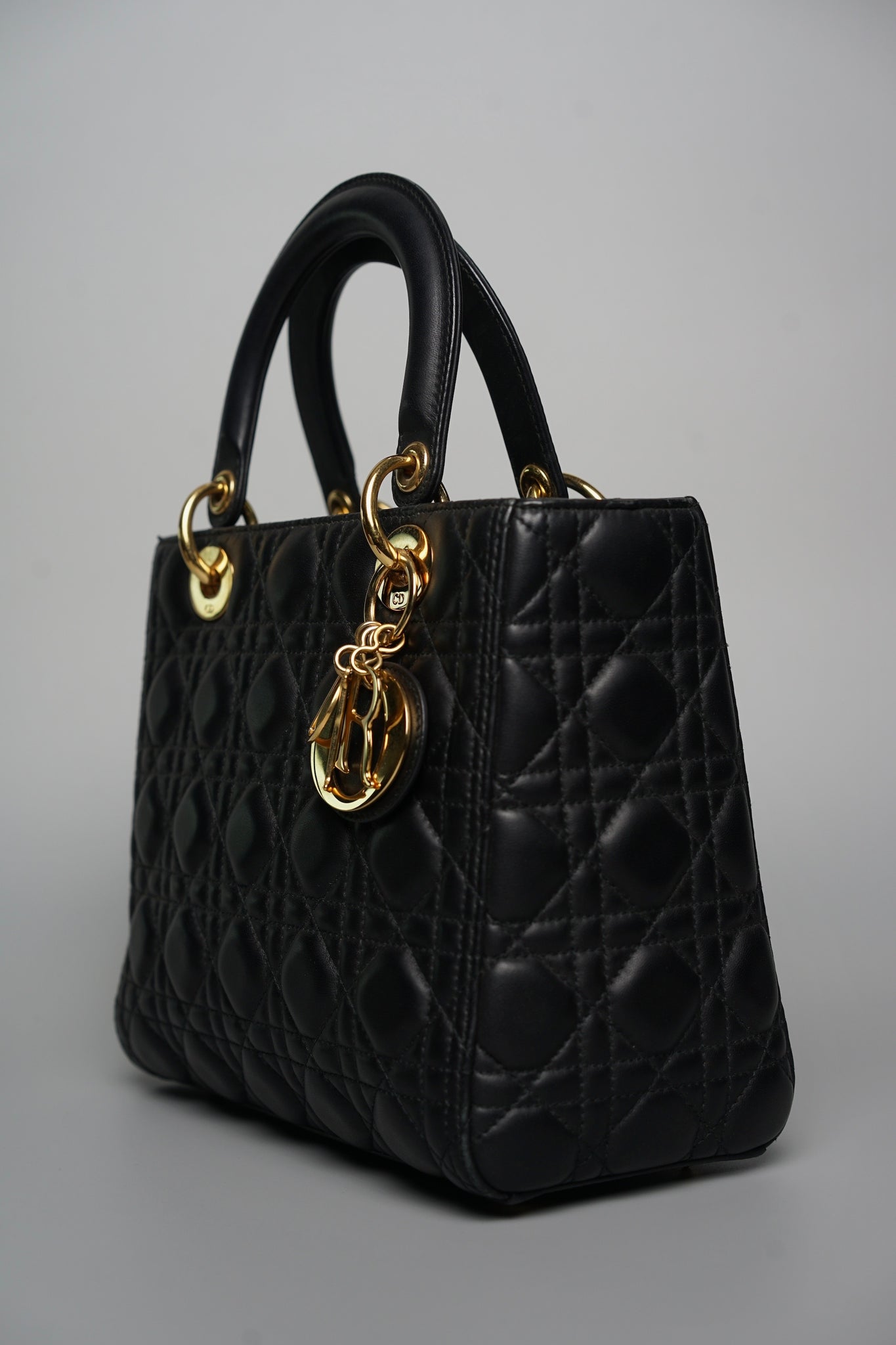 Lady Dior Medium in Black Ghw