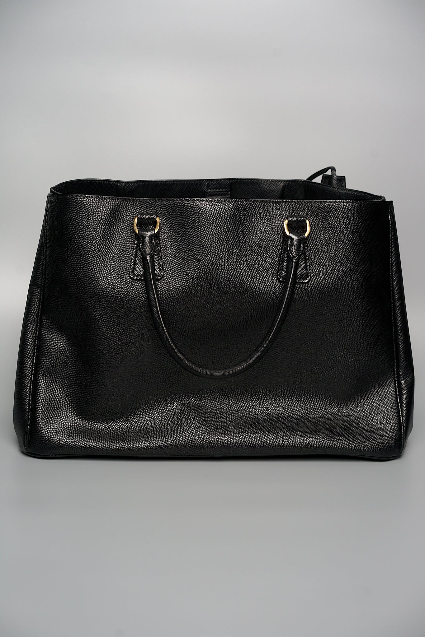 Prada Saffiano Lux Large Tote Nero in Black